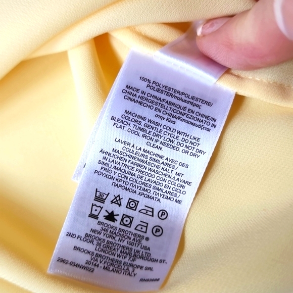 NWT Brooks Brothers Ruffled crepe blouse in buttercup yellow size 6 - Picture 7 of 17